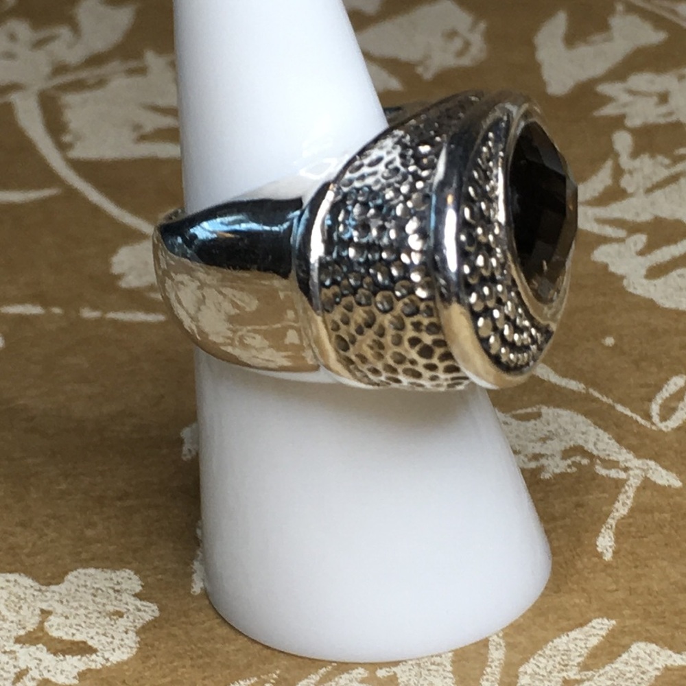 SALE Fantastic and Unusual 925 Sterling Silver and Smokey Quartz Gemstone Ring - Picture 8 of 10